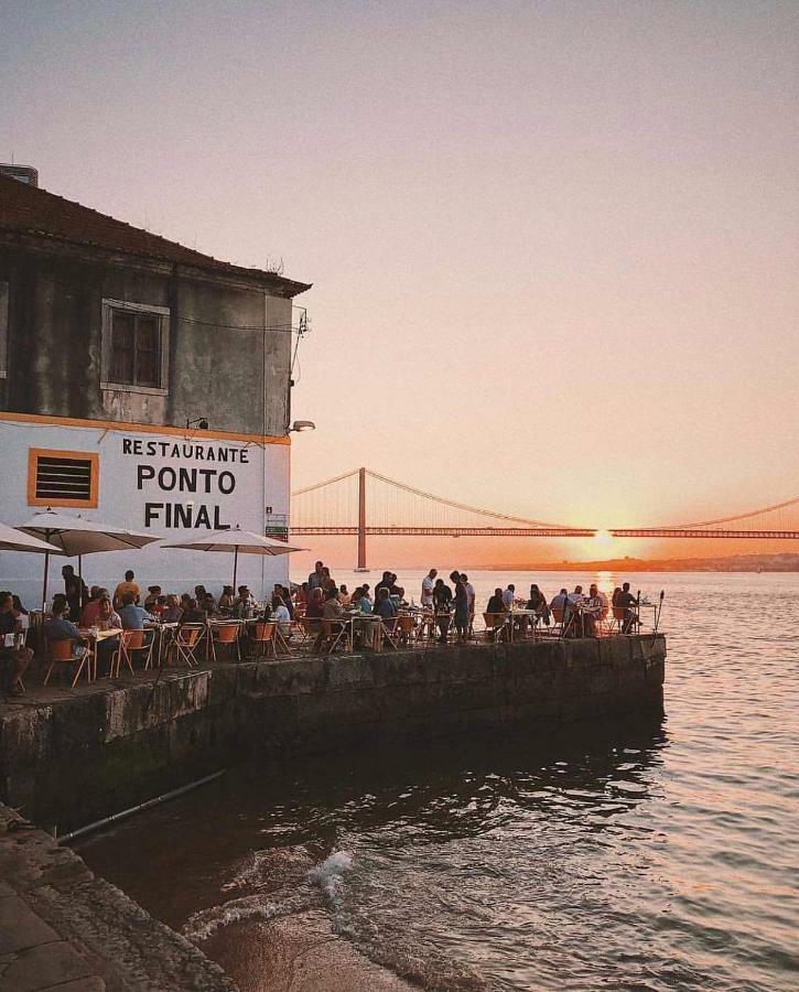 TEJO HOUSE RIVER Lisbon (Cacilhas) Almada Exterior foto