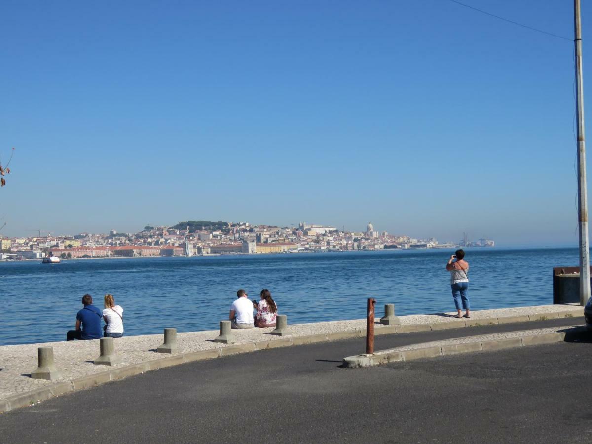 TEJO HOUSE RIVER Lisbon (Cacilhas) Almada Exterior foto