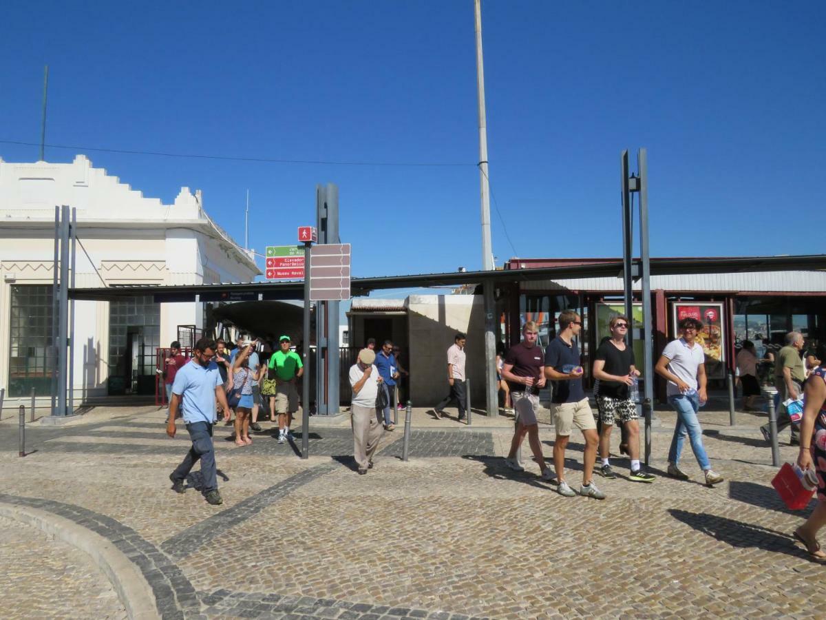 TEJO HOUSE RIVER Lisbon (Cacilhas) Almada Exterior foto